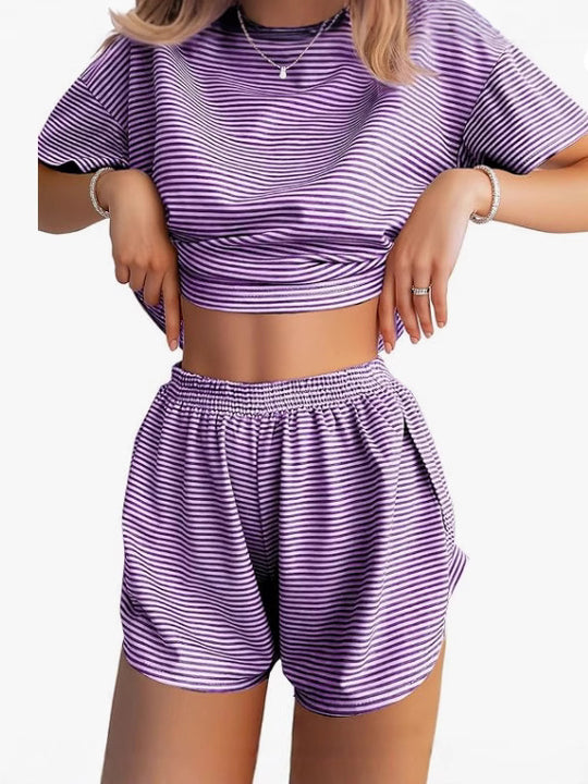 Damen Lässiges Streifen-Set mit weitem T-Shirt und Shorts EB