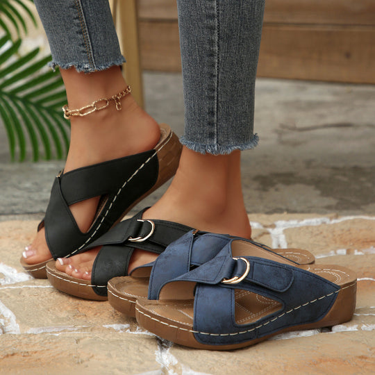 Damen Komfortable Keil-Sandalen mit modischen Riemen EB