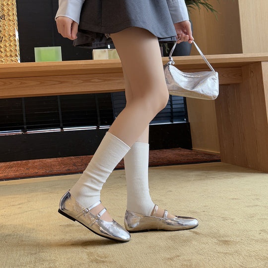 Damen Ballerinas mit doppeltem Riemen und glänzendem Obermaterial EB