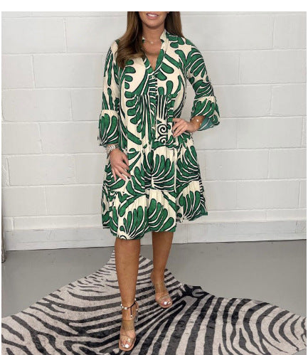 Damen Luftiges Midi-Kleid mit floralen Mustern und durchgehendem Knopfverschluss EB