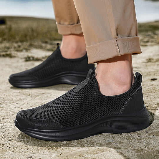 Damen Leichte und atmungsaktive Slip-On Sneakers mit flexiblem Mesh-Heel von EB