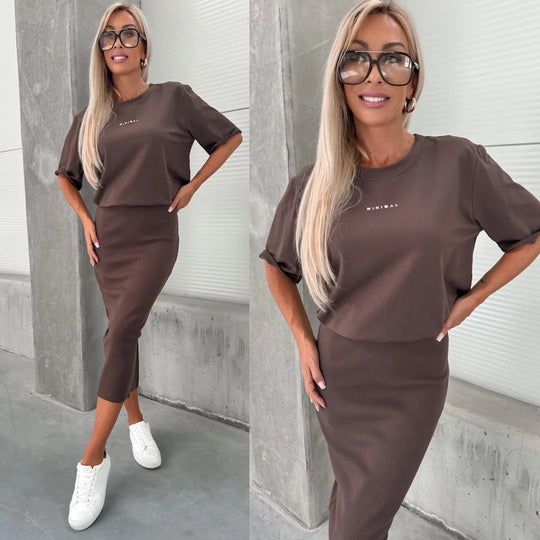 Damen zweiteiliges Strick-Set mit oversized Boxy-Shirt und figurumspielendem Midirock mit Seitenschlitz EB