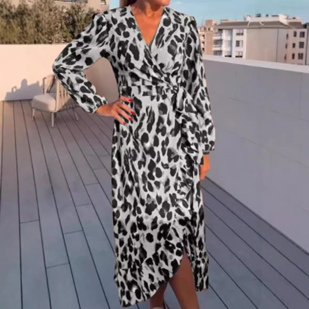 Damen Wickelkleid mit elegantem Leopardenmuster und voluminösen Ärmeln Heidi-Mode