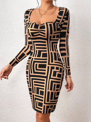 Damen Figurbetontes Langarmkleid mit geometrischem Muster und kreativem Ausschnitt EB