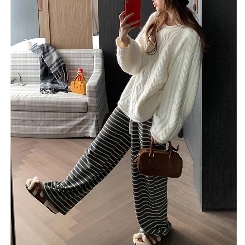 Damen Grobstrickpullover mit lässigem Schnitt und großzügigen Ärmeln EB