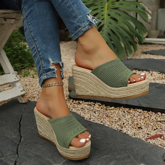 Damen Plateausandalen mit geflochtener Oberseite EB