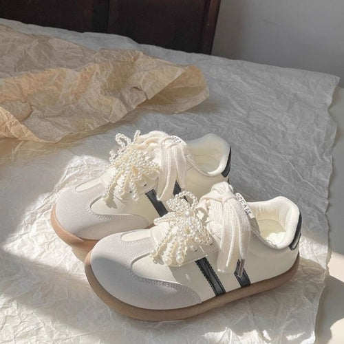 Damen Komfortable Sneaker mit eleganten Perlenapplikationen und atmungsaktiver Oberkante EB