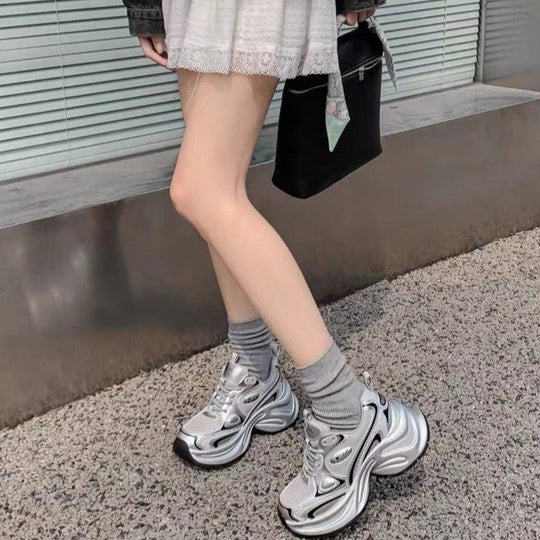 Damen Sportliche Sneaker mit reflektierenden Elementen und gepolsterter Laufsohle EB