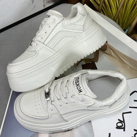 Damen Sportliche Plateausneaker mit modernem Design EB