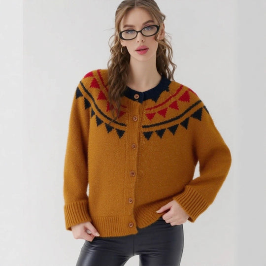 Damen kuscheliger Strickcardigan mit grafischem Norweger-Muster und Holzknopfdetails EB