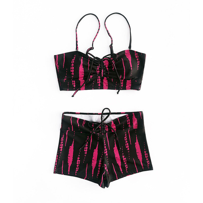 Damen Bikini-Set mit modischem Crop-Top und lässigen Shorts EB