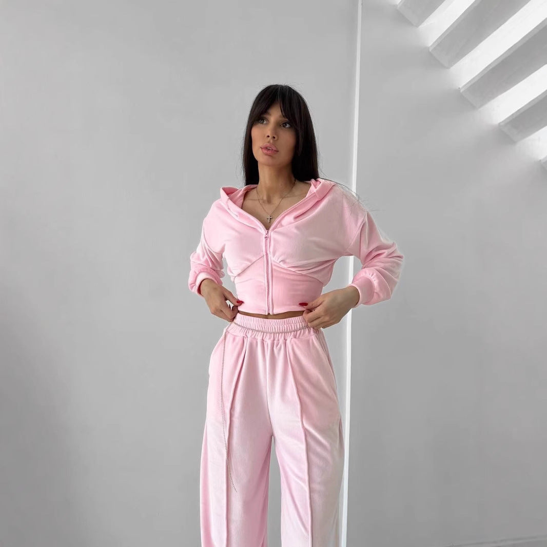 Damen kurzes Kapuzen-Cropped Zip-Sweatshirt mit tailliertem Brustsaum und weiter Velours-Loungehose mit elastischem Bund EB