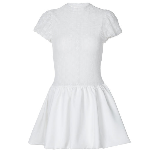 Damen Mini-Kleid mit trendigen Rüschendetails und strukturiertem Oberteil EB