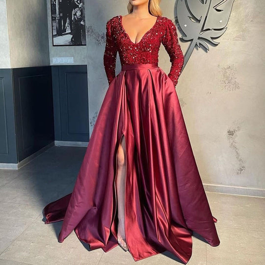 Damen Glamouröses Abendkleid mit tiefem V-Ausschnitt und schimmernden Pailletten EB