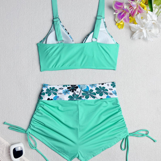Damen Hochgeschnittenes Bikiniset mit floralem Oberteil und flexiblen Shorts EB