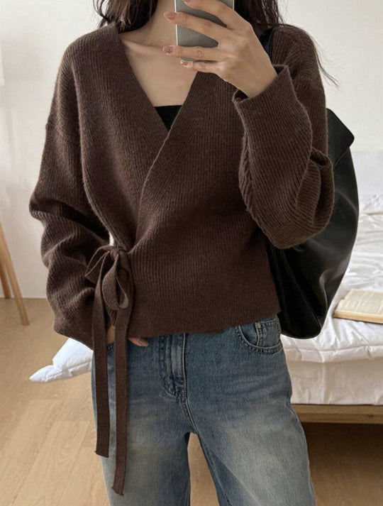 Damen Wickelstrickjacke mit weichem Material und lässigem Schnitt EB
