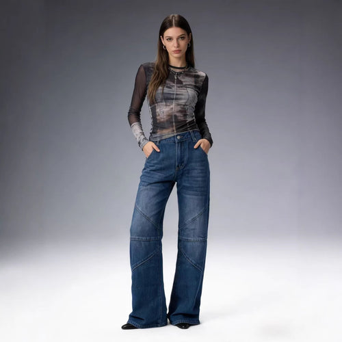 Damen Weit geschnittene Jeans mit einzigartigen Nahtdetails EB