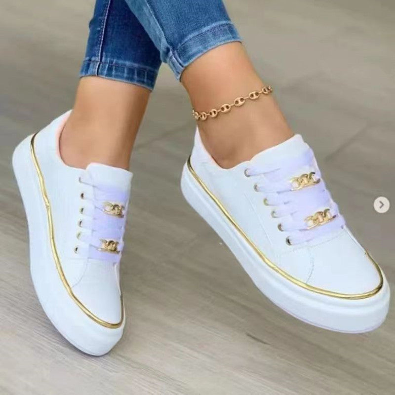 Damen Sneakers mit dekorativen Kettendetails und glamourösen Akzenten EB