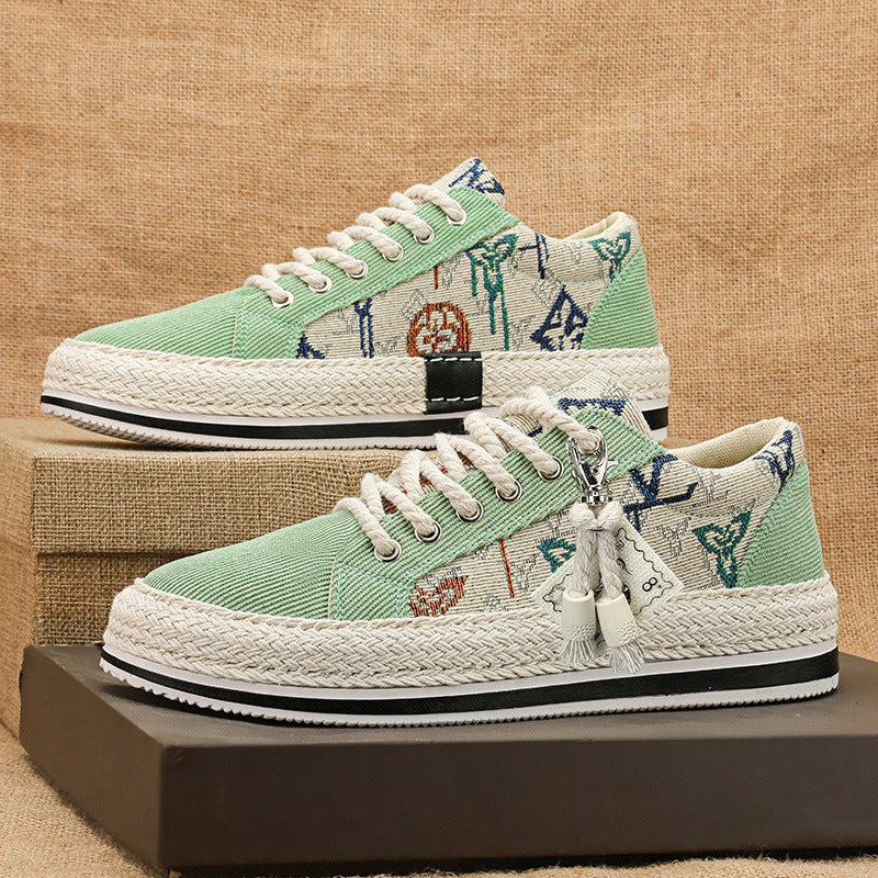 Damen bestickte Canvas‑Sneaker mit Quastenanhänger und geflochtener Plateausohle EB