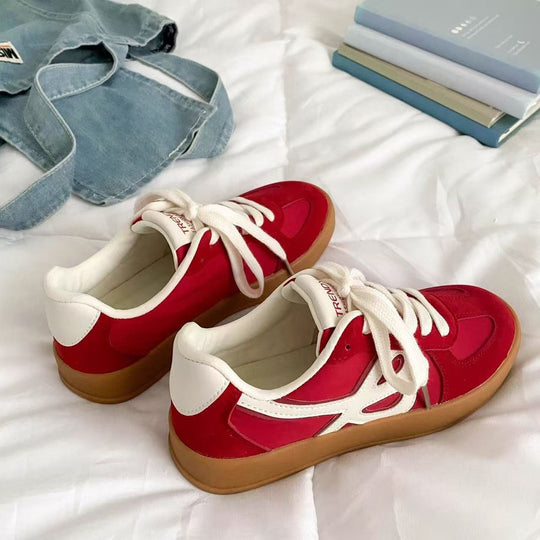 Damen Sneakers im sportlich-eleganten Retro-Design mit hochwertigen Material und bequemer Sohle EB