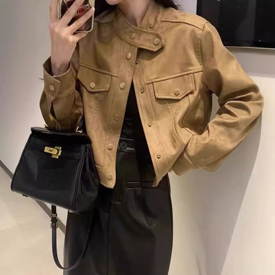 Damen Modische Kurzjacke im Stilmix mit Taschen und Knopfdetails EB