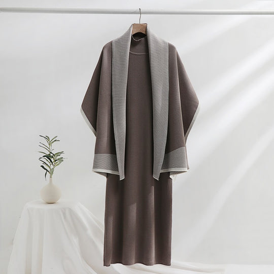 Damen Strickkleid mit drapierter Strickjacke EB