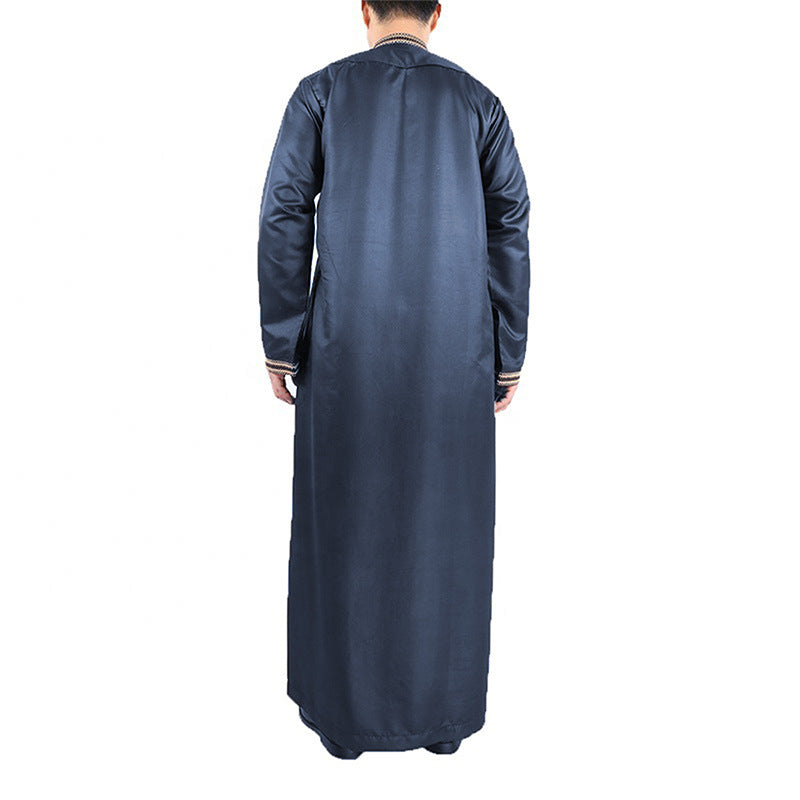 Herren traditionelles Langgewand mit dekorativer Stickerei und eleganter Knopfleiste EB