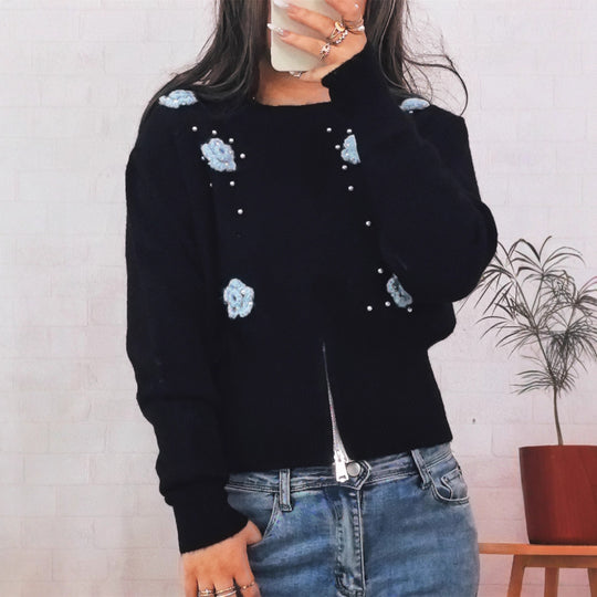 Damen Strickpullover mit floralen Applikationen und glänzenden Perlen EB