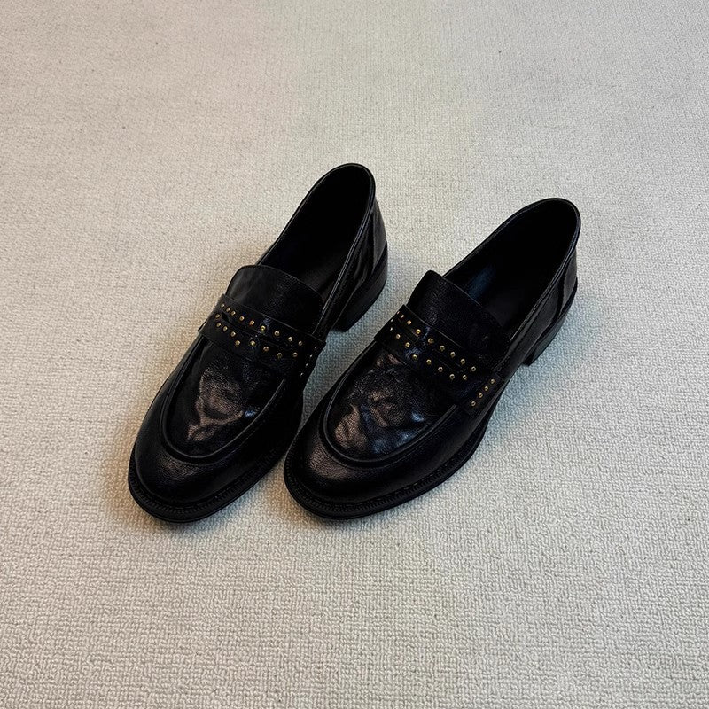 Damen stilvolle Mokassins mit eleganter Nietenverzierung EB