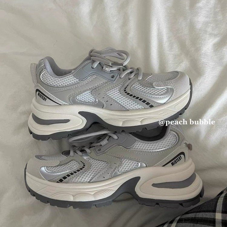 Damen Sportliche Sneakers mit atmungsaktiver Mesh-Oberfläche und dämpfender Zwischensohle EB