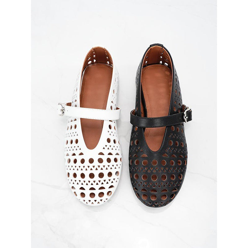 Damen Ballerinas mit perforiertem Design und verstellbarem Riemen EB