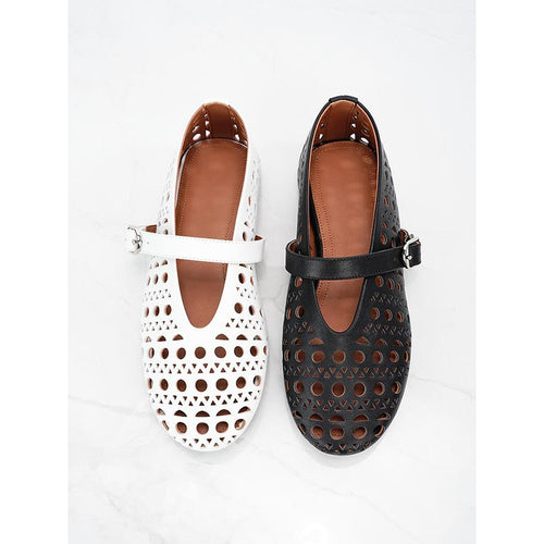 Damen Ballerinas mit perforiertem Design und verstellbarem Riemen EB