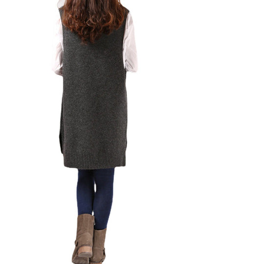 Damen Strickweste mit tiefem V-Ausschnitt und praktischen Taschen EB