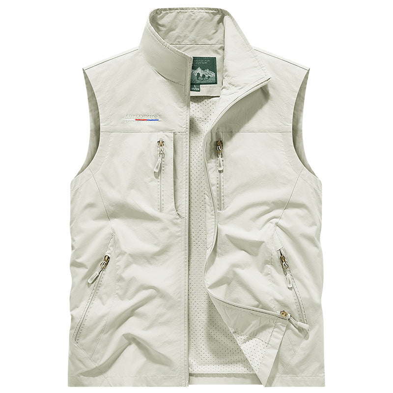 Herren Multifunktionale Outdoor-Utility‑Weste mit Mesh‑Innenfutter und zahlreichen Taschen EB