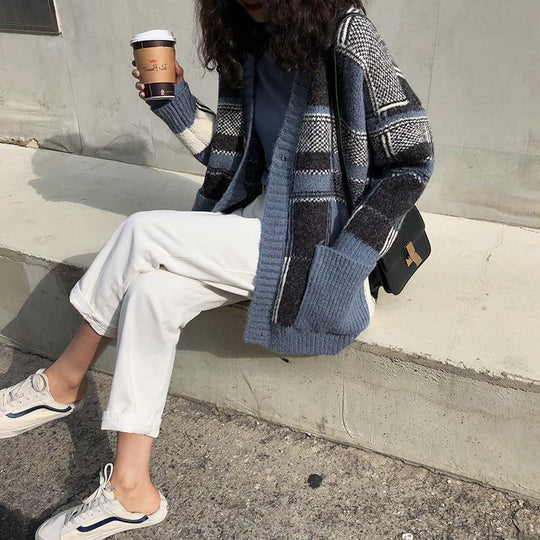 Damen Modischer Oversized Cardigan mit Karomuster EB
