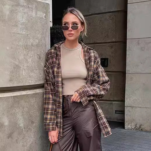 Damen Kariertes Overshirt im lässigen Schnitt mit übergroßen Ärmeln EB