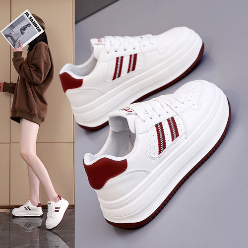 Damen Plattform Sneakers mit trendigem Design und stabiler Profilsohle EB