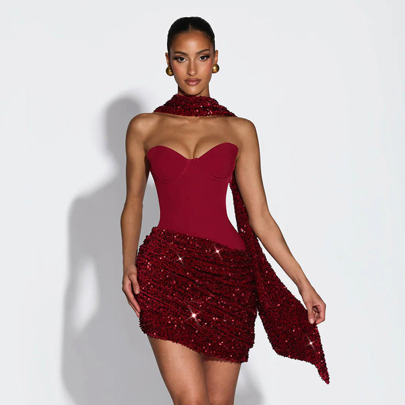 Damen Mini-Kleid mit schimmerndem Oberteil und figurbetontem Design EB