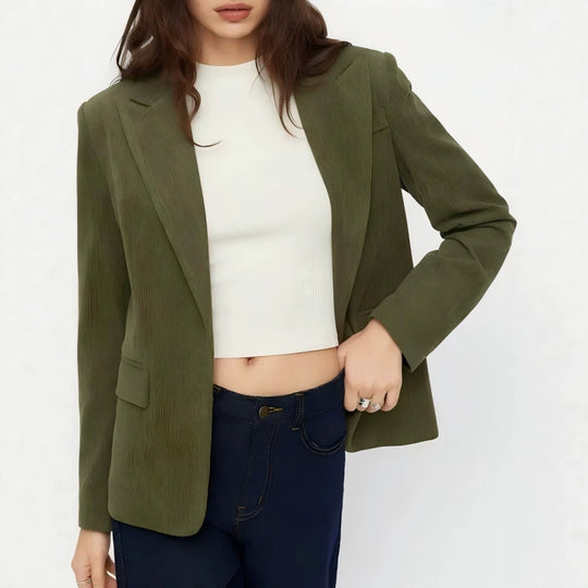 Damen Kord-Blazer mit schmaler Silhouette, schmalem Revers und Pattentaschen EB