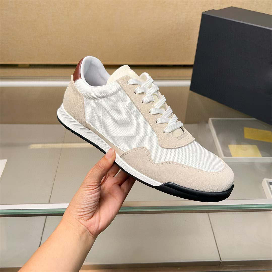 Damen Sneakers mit hochwertiger Textilstruktur und modischem Akzent EB