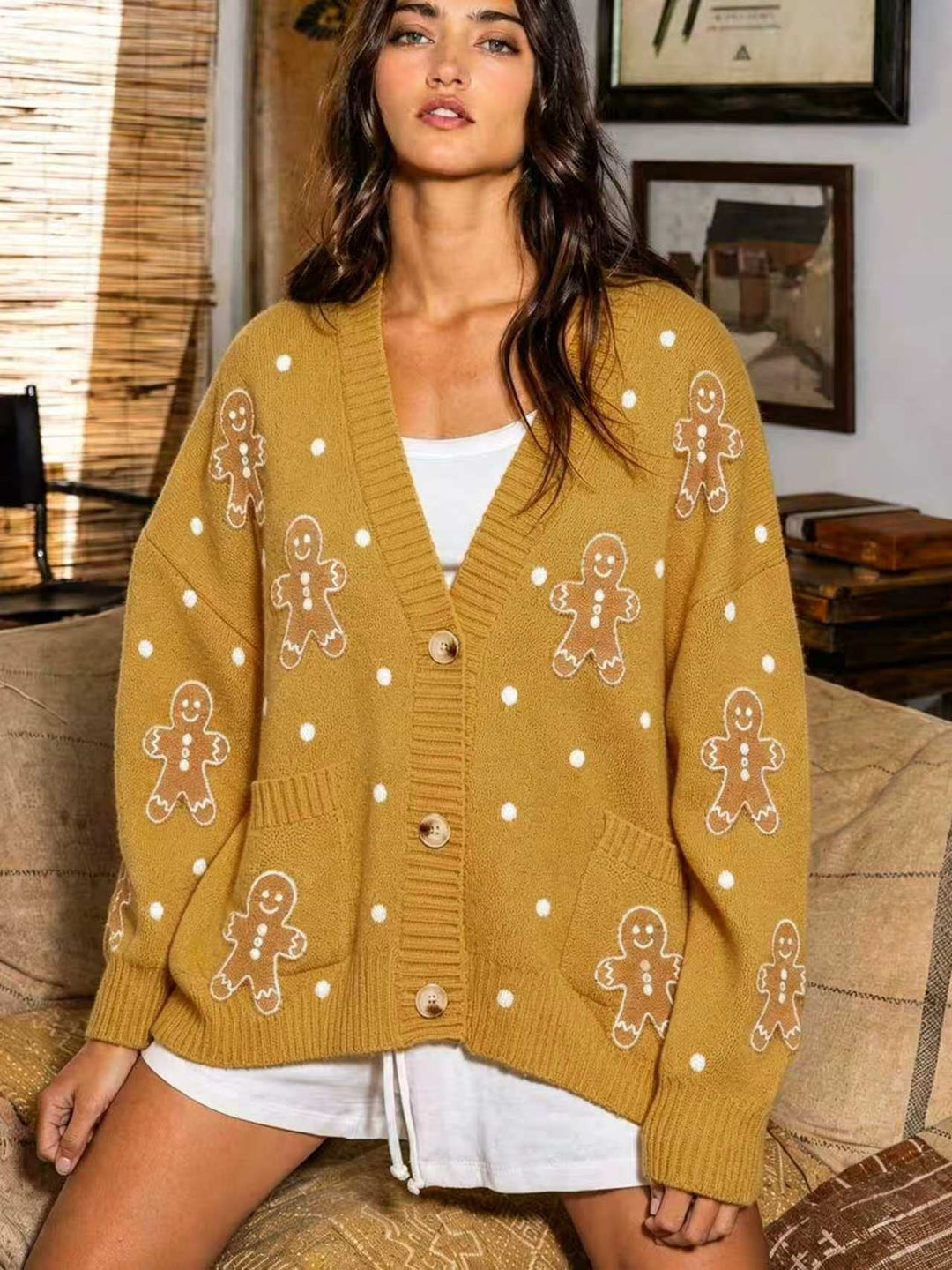 Damen nan oversized Strickcardigan mit Lebkuchenstickerei und tiefem V-Ausschnitt EB