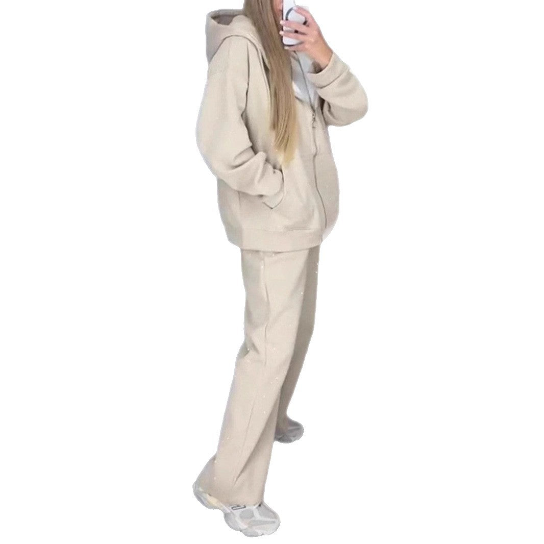 Damen Sportliches Sweat-Outfit mit Kapuze und weiter Passform EB