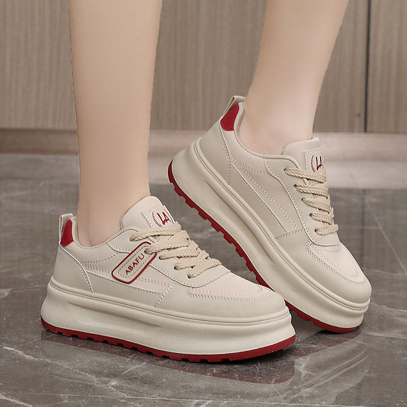 Damen Sportliche Sneakers mit dämpfender Laufsohle und atmungsaktivem Obermaterial EB