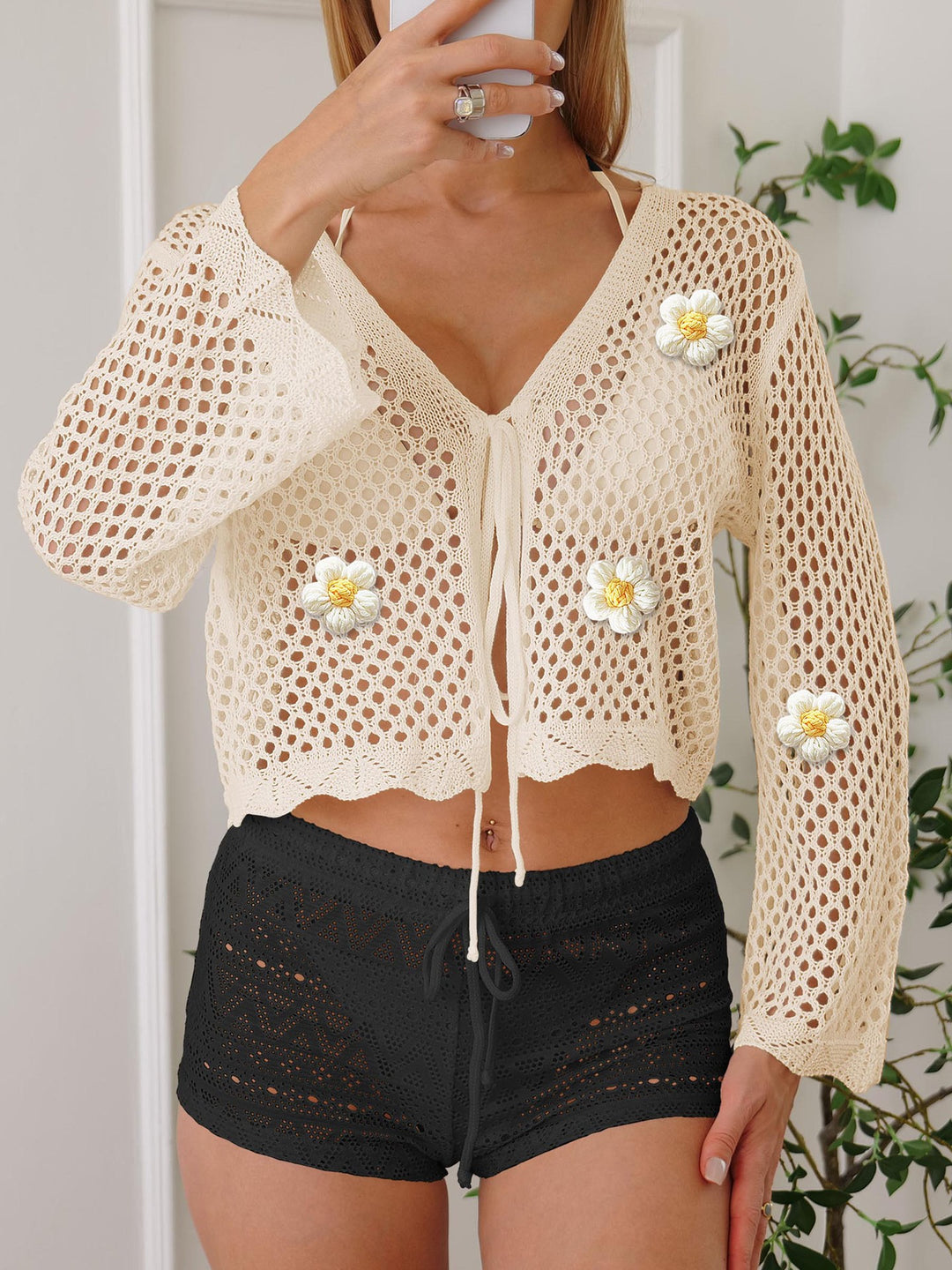 Damen leichte Häkeljacke mit floralem Detail EB