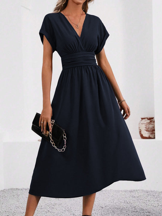 EB | Elegante Wickelkleid
