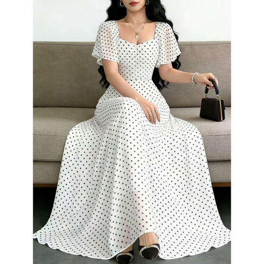Damen Maxikleid mit voluminösen Rüschenschultern und vintage Punktedesign EB