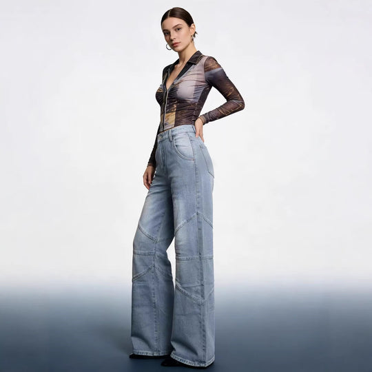 Damen Weit geschnittene Jeans mit einzigartigen Nahtdetails EB