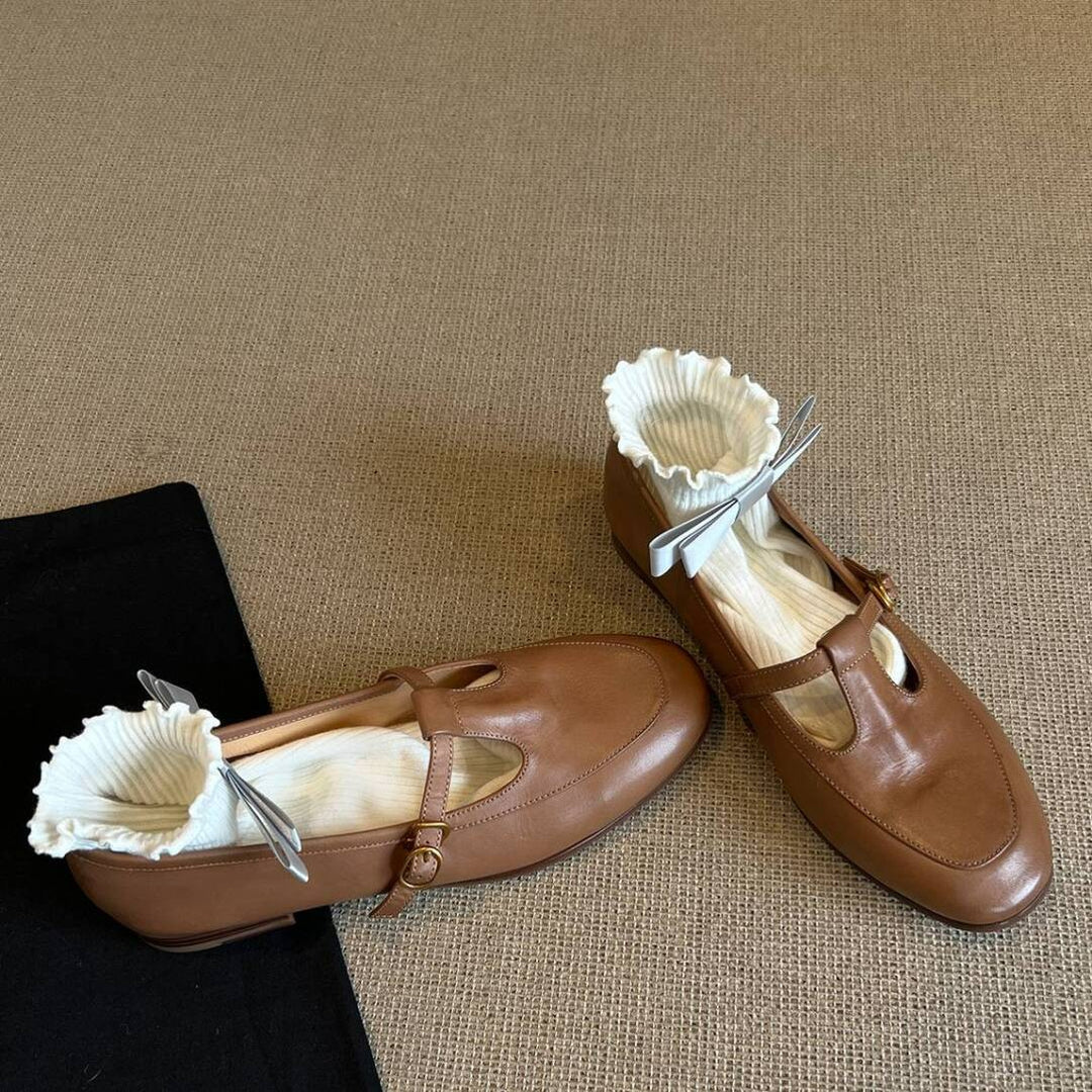 Damen elegante Mokassins mit dekorativem Riemen und glänzender Oberfläche EB