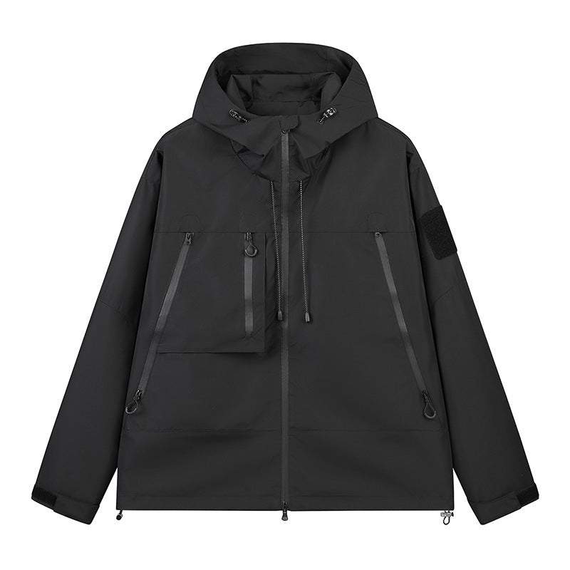 Damen vielseitige Outdoor-Jacke mit verstellbarem Kapuzensystem und innovativen Belüftungslösungen EB