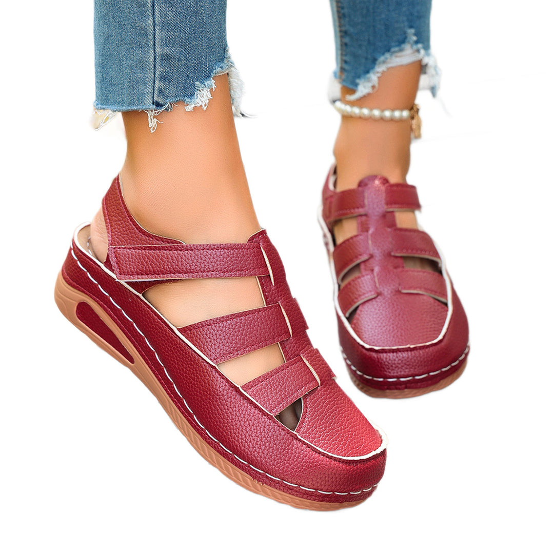 Damen Freizeitsandalen mit verstellbarem Riemendesign EB